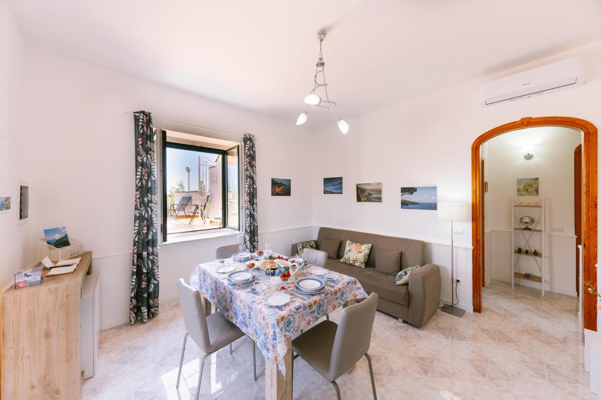 Infinity Experience Casa Vacanza Incantevole Con Terrazzo Scala Exterior photo