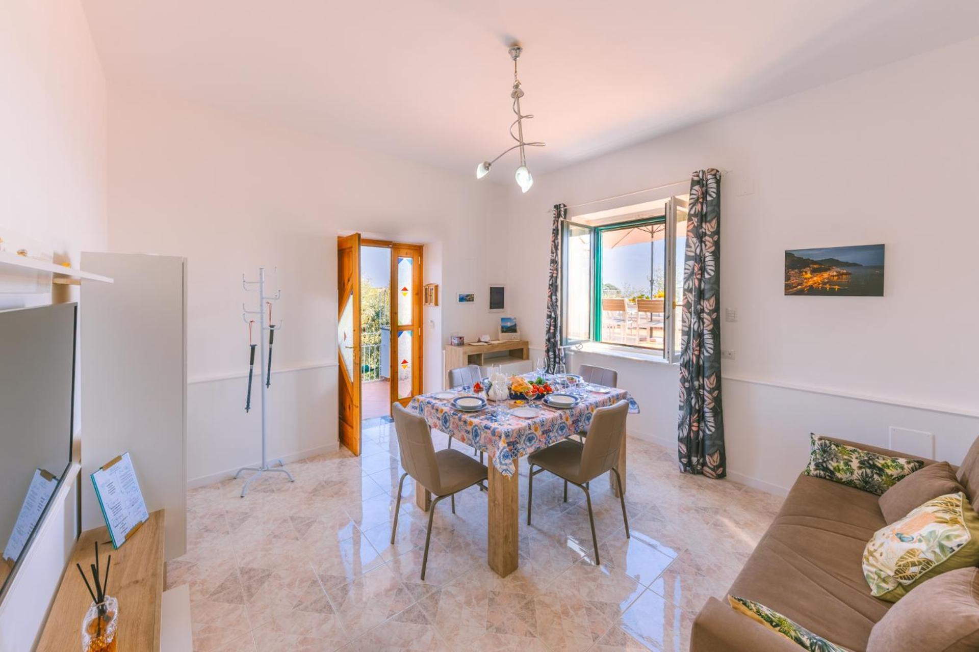 Infinity Experience Casa Vacanza Incantevole Con Terrazzo Scala Exterior photo